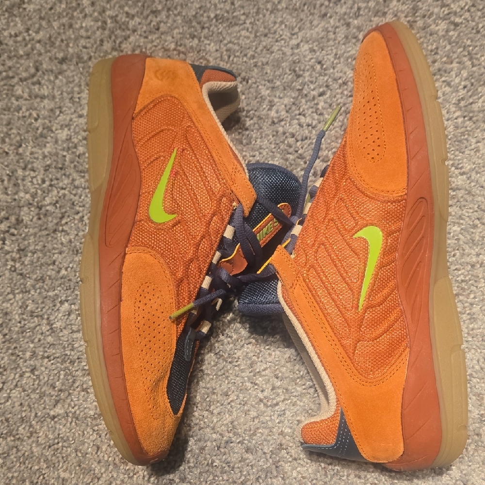 Nike SB Men's Vertebrae Dark Russet/Desert Org FZ4878-200 Skate Shoes Size 11
